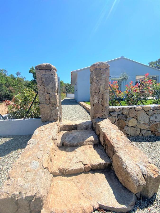 Villa Deux Chambres Avec Piscine Chauffee Proche Des Plages Sainte-Lucie de Porto-Vecchio Dış mekan fotoğraf