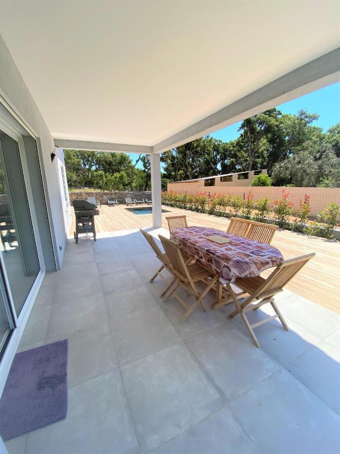 Villa Deux Chambres Avec Piscine Chauffee Proche Des Plages Sainte-Lucie de Porto-Vecchio Dış mekan fotoğraf