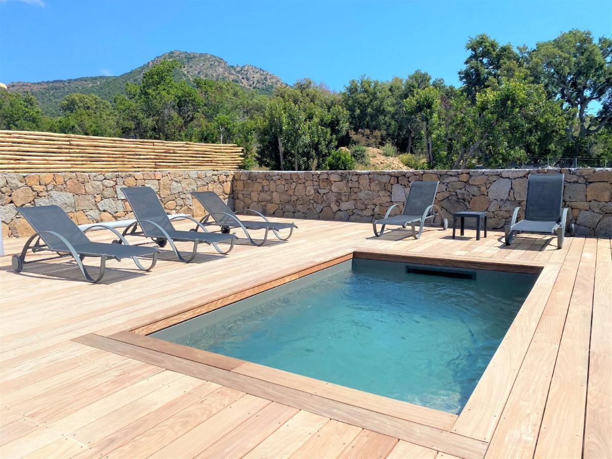 Villa Deux Chambres Avec Piscine Chauffee Proche Des Plages Sainte-Lucie de Porto-Vecchio Dış mekan fotoğraf